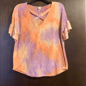 Tie dye top with ruffled sleeve